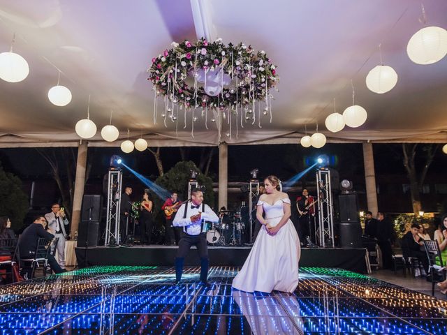 La boda de Angel y Giselle en Coyoacán, Ciudad de México 84