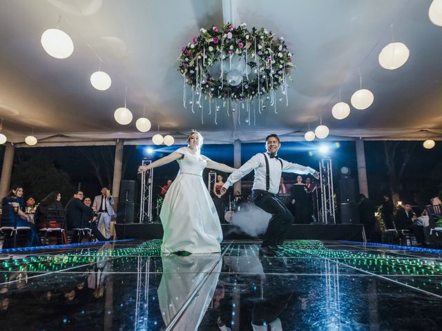 La boda de Angel y Giselle en Coyoacán, Ciudad de México 89