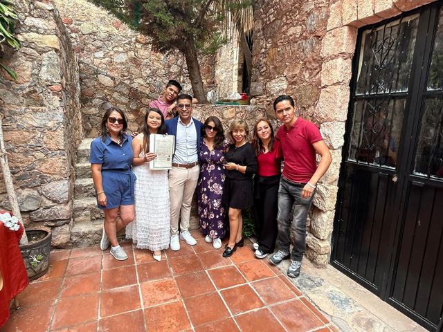 La boda de Cinthia Patricia  y Christian  en San Luis Potosí, San Luis Potosí 13