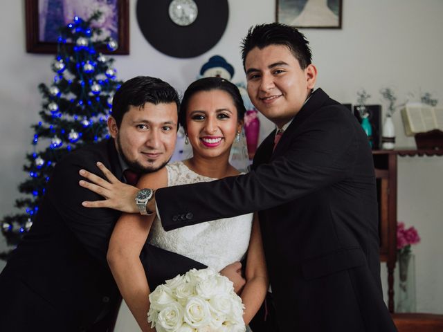 La boda de Adrian y Laura en Tapachula, Chiapas 8