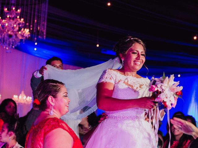 La boda de Luis y Pahola en Tapachula, Chiapas 25