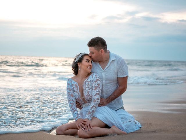 La boda de Iván  y Sujey  en Acapulco, Guerrero 35