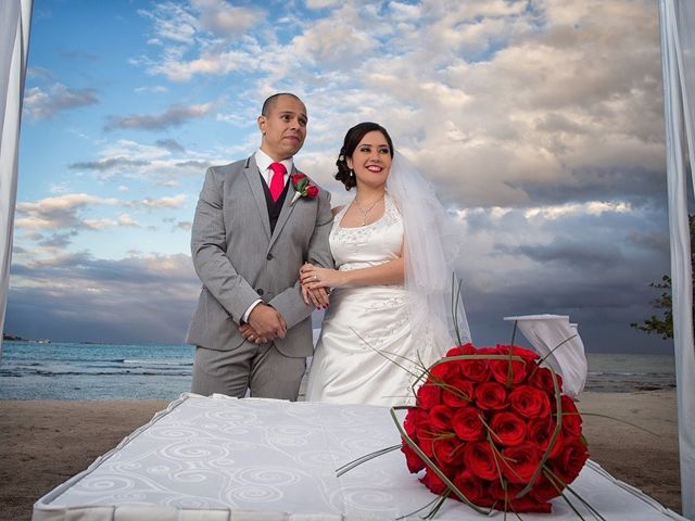 La boda de Tony y Nancy en Playa del Carmen, Quintana Roo 24
