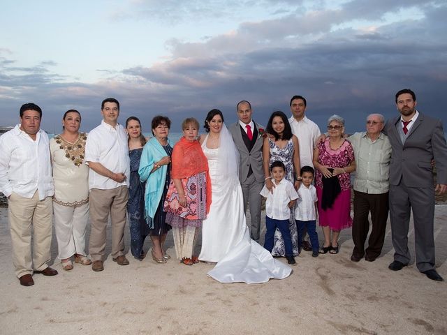 La boda de Tony y Nancy en Playa del Carmen, Quintana Roo 25