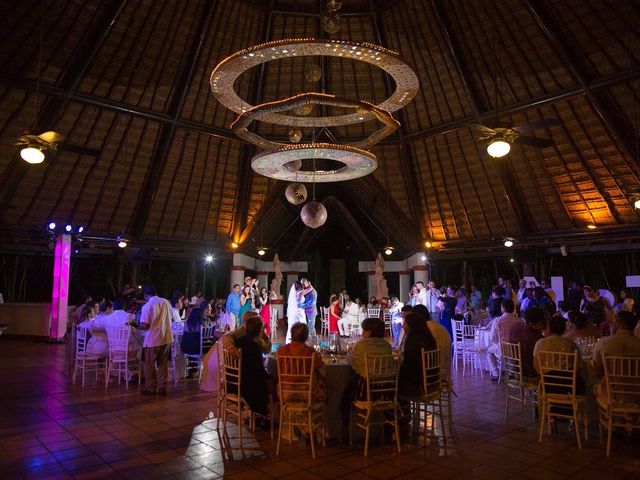 La boda de Tony y Nancy en Playa del Carmen, Quintana Roo 34