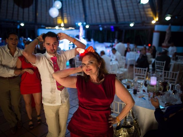 La boda de Tony y Nancy en Playa del Carmen, Quintana Roo 36