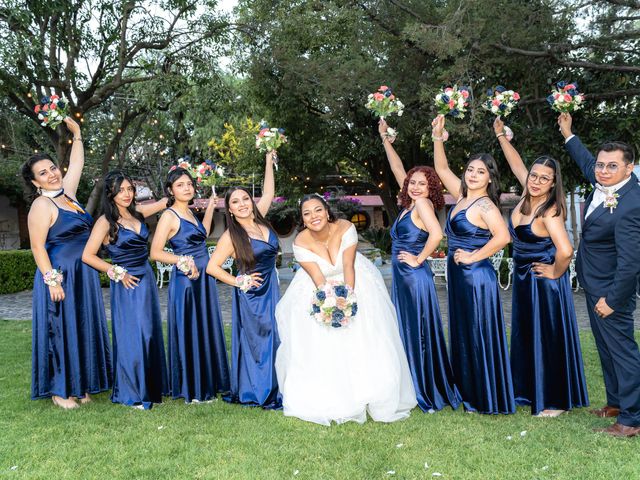 La boda de Miguel y Zeltzin en Tepotzotlán, Estado México 25