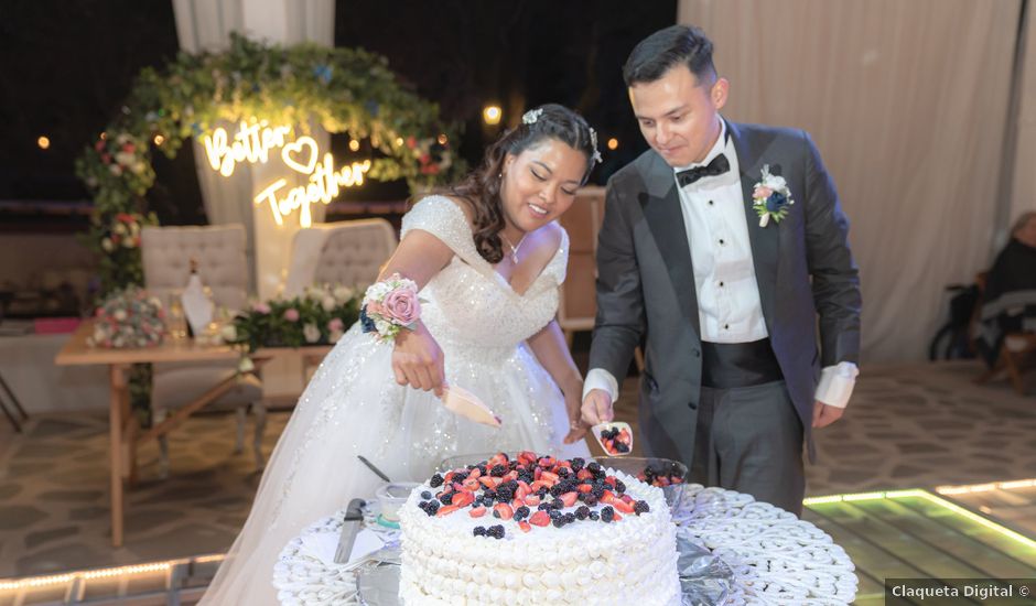 La boda de Miguel y Zeltzin en Tepotzotlán, Estado México