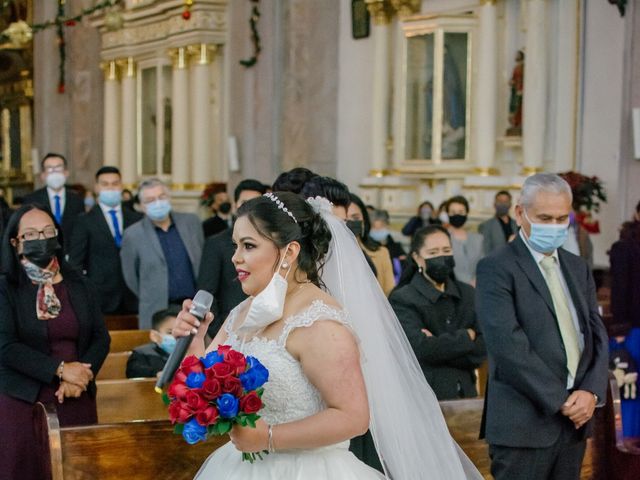 La boda de Julián  y Karen en Metepec, Estado México 4