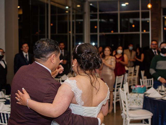 La boda de Julián  y Karen en Metepec, Estado México 11