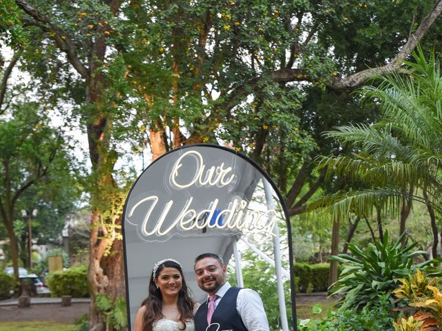 La boda de Wence  y Clau  en Tequesquitengo, Morelos 18