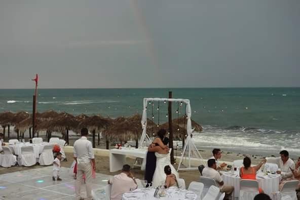 La boda de Salvador y Itzel en Bahía de Banderas, Nayarit 16