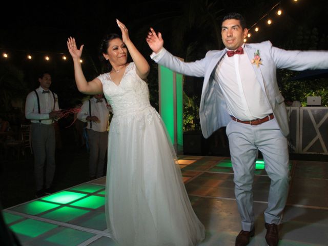 La boda de Javier y Ara en Acapulco, Guerrero 20