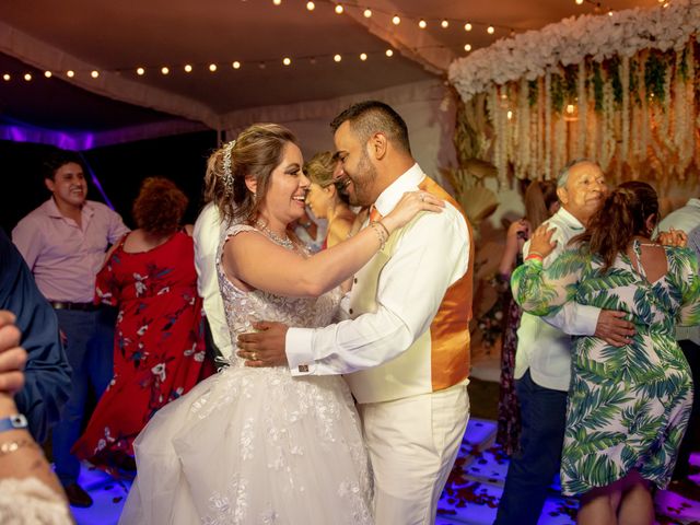 La boda de Fernando y Paola en Acapulco, Guerrero 53