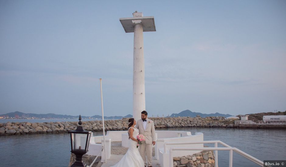 La boda de Héctor y Aricel en Manzanillo, Colima