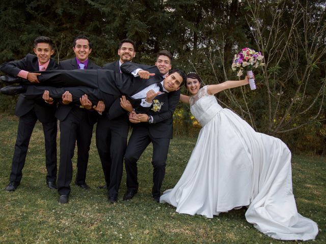 La boda de Julio y Claudia en Zacatlán, Puebla 17