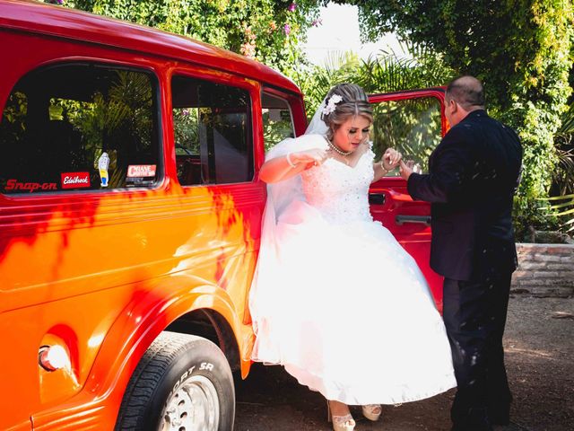 La boda de Axel  y Betsabé en Tlaquepaque, Jalisco 2