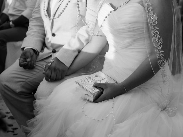 La boda de Gibran y Sara en Ixtapa Zihuatanejo, Guerrero 19