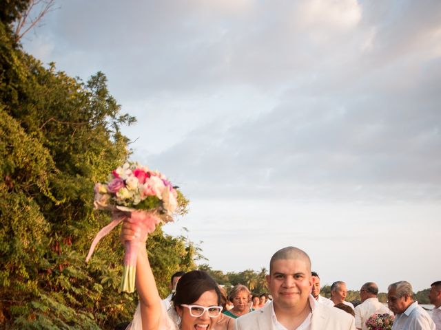 La boda de Gibran y Sara en Ixtapa Zihuatanejo, Guerrero 24