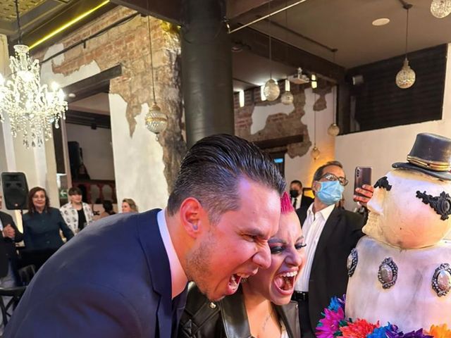 La boda de Roberto  y Alejandra en Cuauhtémoc, Ciudad de México 19