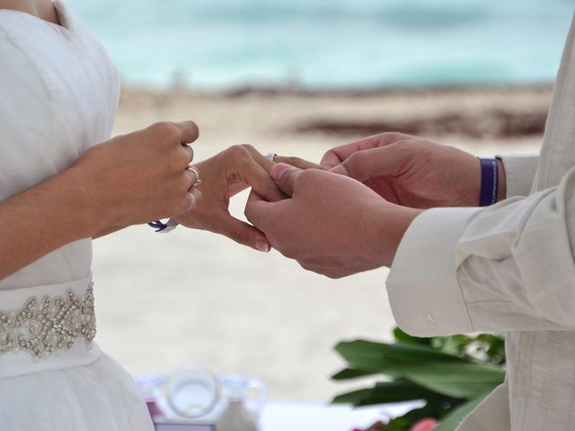 La boda de Roberto y Nora en Cancún, Quintana Roo 13
