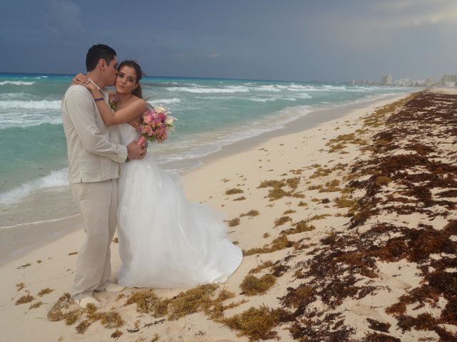 La boda de Roberto y Nora en Cancún, Quintana Roo 14