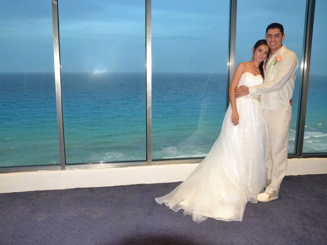 La boda de Roberto y Nora en Cancún, Quintana Roo 17