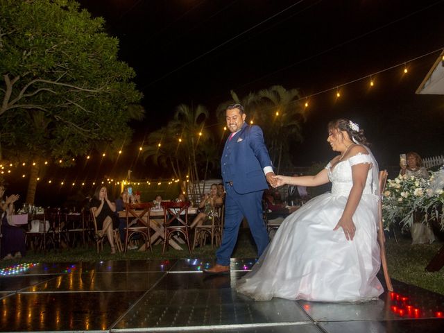 La boda de Armando y Esbeidy en Boca del Río, Veracruz 97
