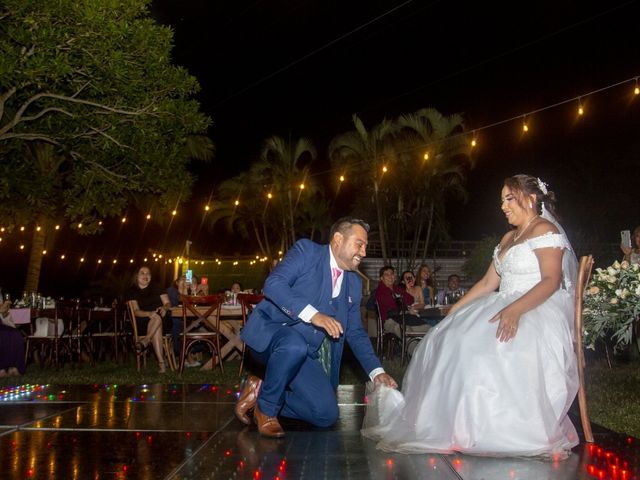 La boda de Armando y Esbeidy en Boca del Río, Veracruz 98