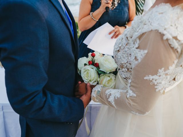 La boda de Junior y Catalina en Manzanillo, Colima 17