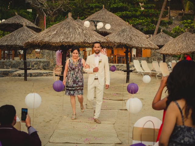 La boda de Cristy y Pablo en Ixtapa Zihuatanejo, Guerrero 9