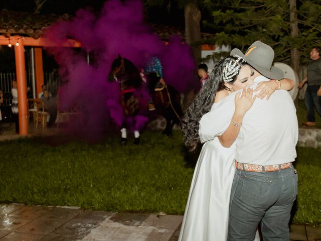 La boda de Miguel y Pilar en Comala, Colima 3