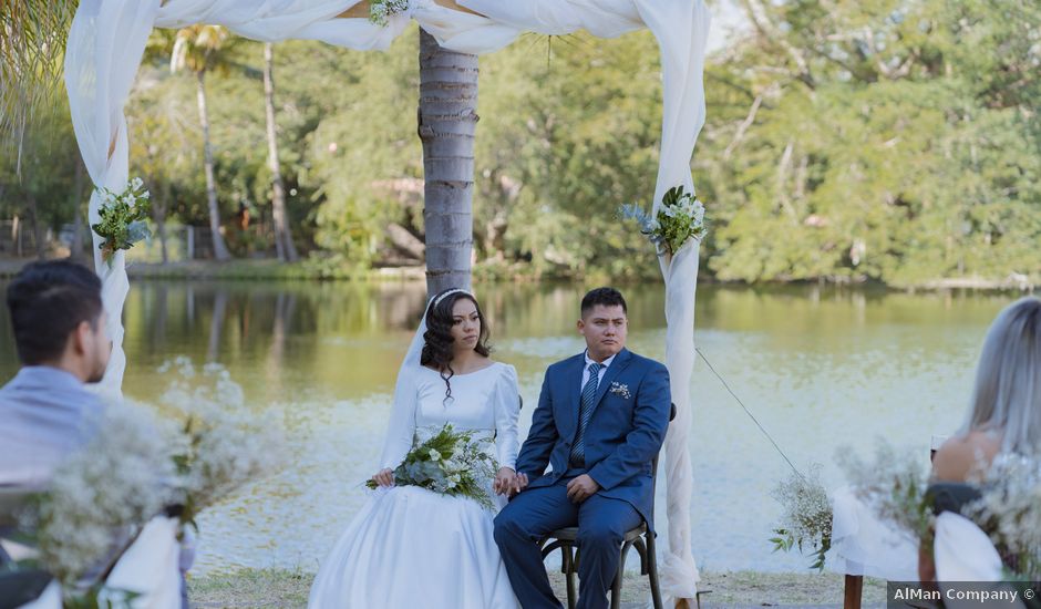 La boda de Óscar y Elisa en Comala, Colima