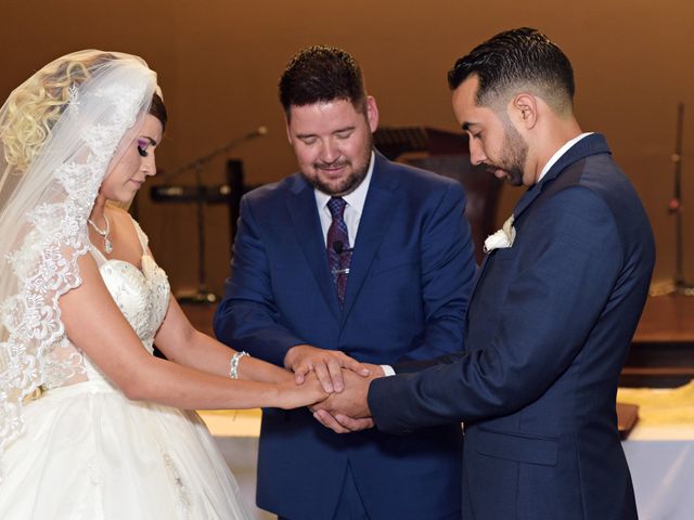 La boda de Raul y Yesenia en Tijuana, Baja California 7