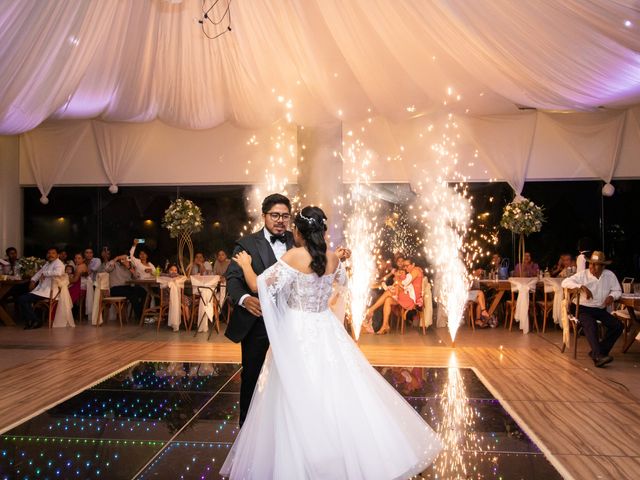 La boda de Javier y Viridiana en San Sebastián Tutla, Oaxaca 20