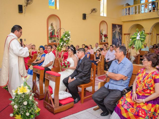 La boda de Erik y Arcelia en Chahuites, Oaxaca 12
