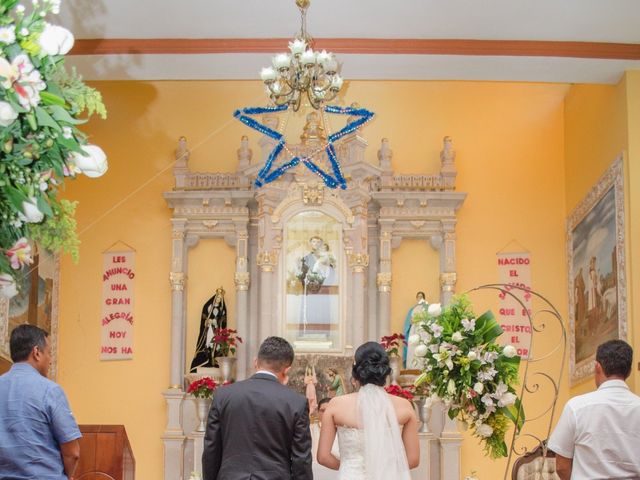 La boda de Erik y Arcelia en Chahuites, Oaxaca 21