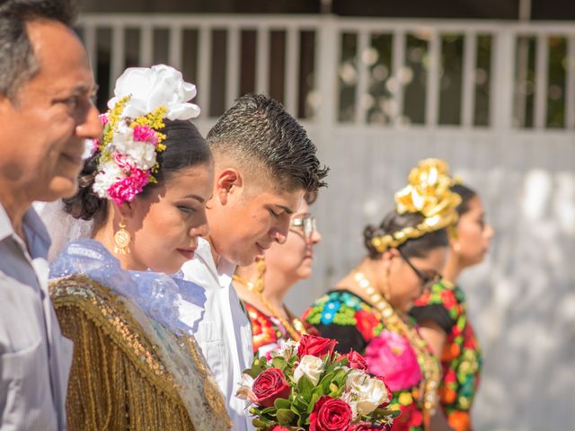 La boda de Erik y Arcelia en Chahuites, Oaxaca 39