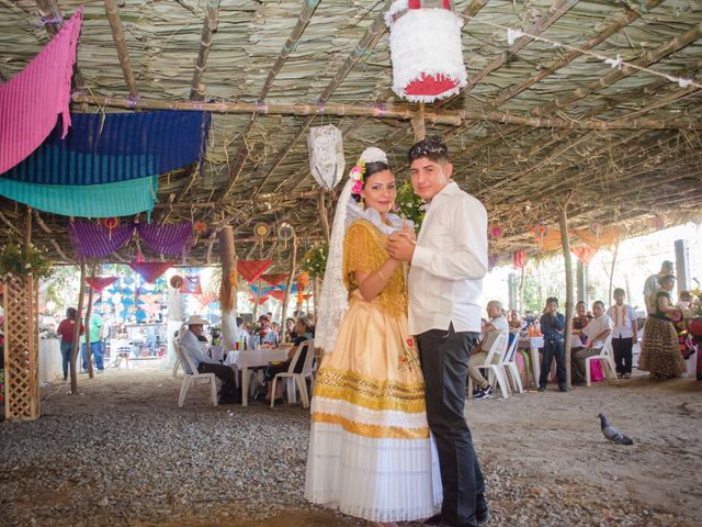 La boda de Erik y Arcelia en Chahuites, Oaxaca 63