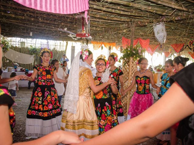 La boda de Erik y Arcelia en Chahuites, Oaxaca 72