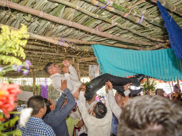 La boda de Erik y Arcelia en Chahuites, Oaxaca 76