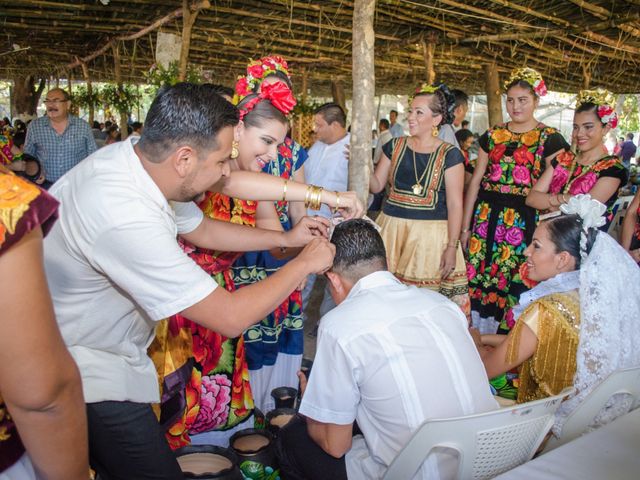 La boda de Erik y Arcelia en Chahuites, Oaxaca 81