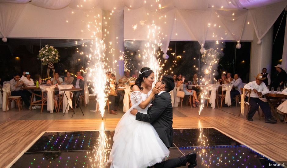 La boda de Javier y Viridiana en San Sebastián Tutla, Oaxaca