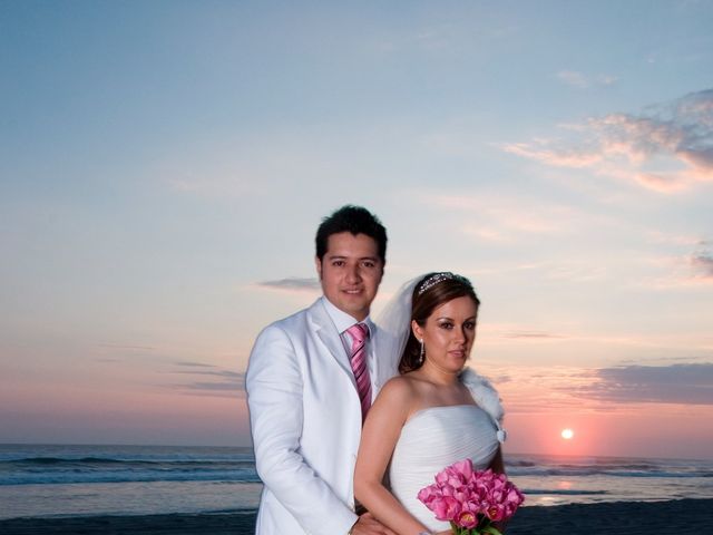 La boda de Emilio y Sandra en Acapulco, Guerrero 16