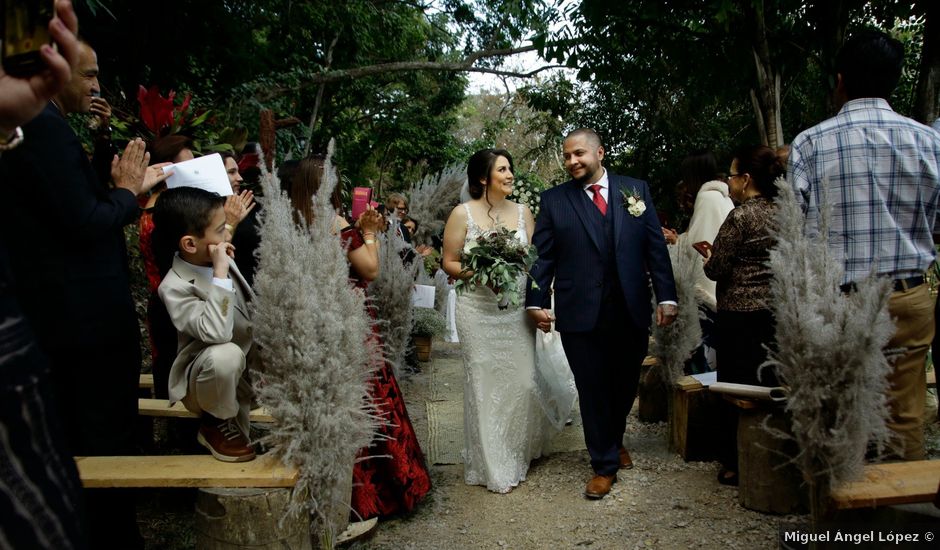 La boda de James y Karen en Tamasopo, San Luis Potosí