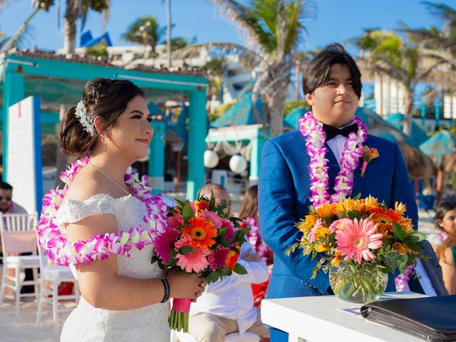 La boda de Alfredo y Cecilia en Cancún, Quintana Roo 12