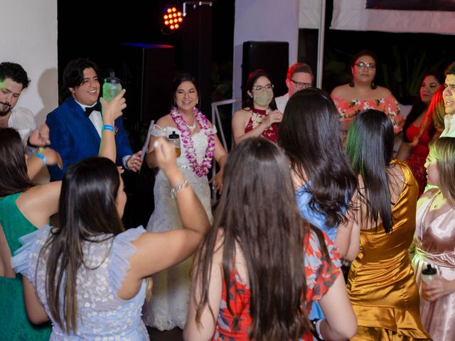 La boda de Alfredo y Cecilia en Cancún, Quintana Roo 20