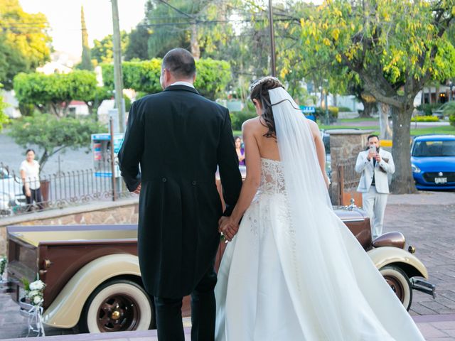 La boda de Nico y Paulina en Guadalajara, Jalisco 32