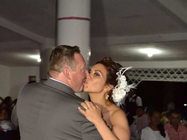 La boda de Christophe y María del Carmen en Lagunas Estación, Oaxaca 35