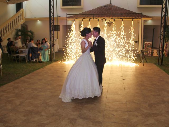 La boda de Moises y Sagrario en Tepatitlán de Morelos, Jalisco 2